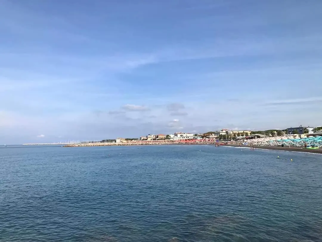 Casa Pergola D'Uva Villa Cecina  0*, Cecina (Livorno)